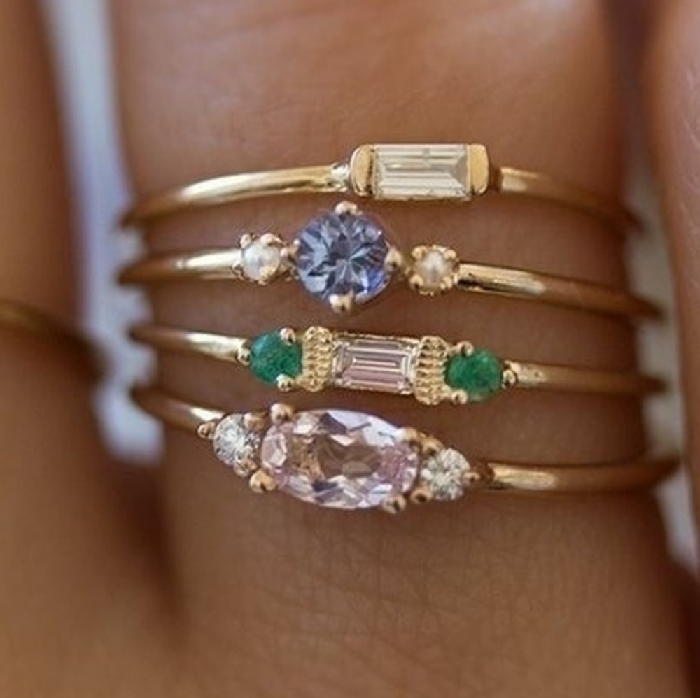 NWT 4 PC FASHION STACK RING SET - Picture 2 of 5